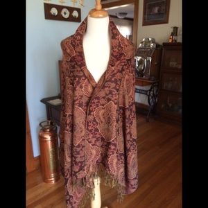 Like new tapestry scarf